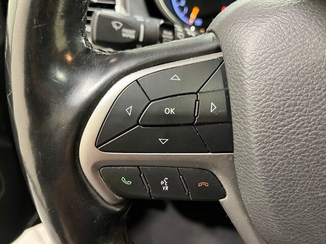 
								2020 Jeep Grand Cherokee Limited full									