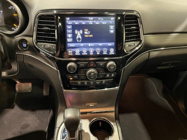 
								2020 Jeep Grand Cherokee Limited full									