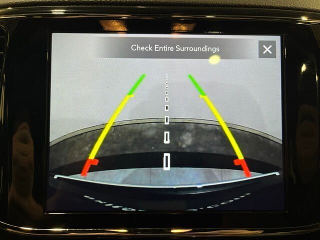 
								2020 Jeep Grand Cherokee Limited full									