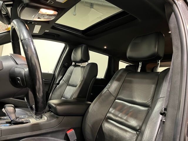 
								2020 Jeep Grand Cherokee Limited full									