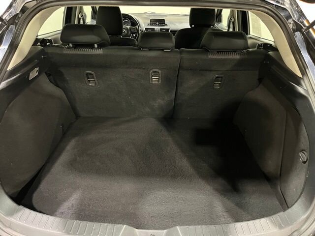 
								2014 Mazda Mazda3 i Touring full									