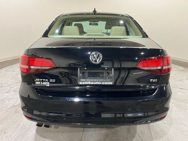 
								2017 Volkswagen Jetta 1.4T SE full									