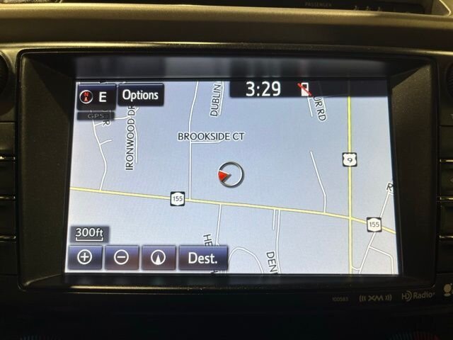 
								2017 Toyota RAV4 XLE full									