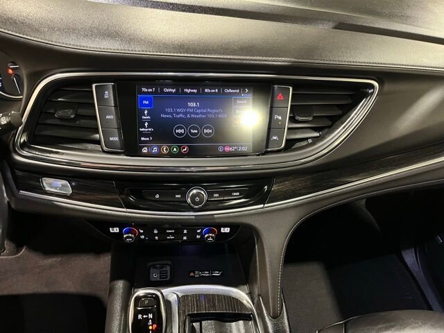 
								2020 Buick Enclave Avenir full									