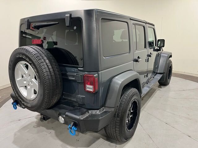 
								2017 Jeep Wrangler Unlimited Sport full									