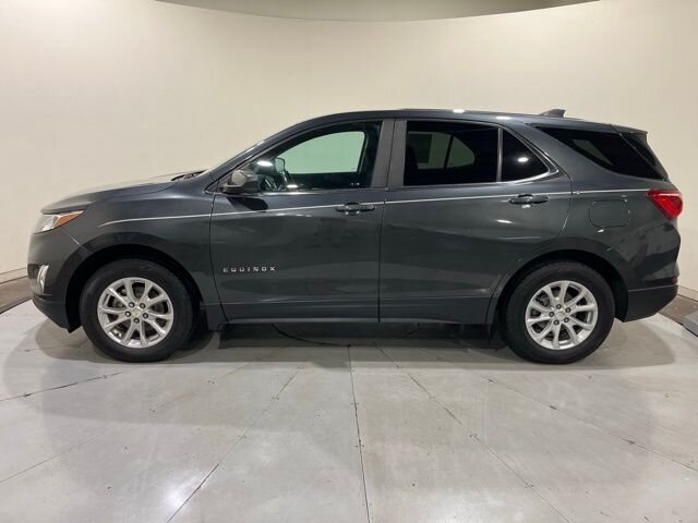 
								2021 Chevrolet Equinox LT w/ Apple Car Play full									