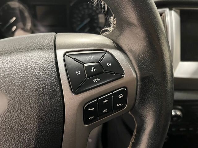 
								2019 Ford Ranger XLT w/ Apple Car Play full									