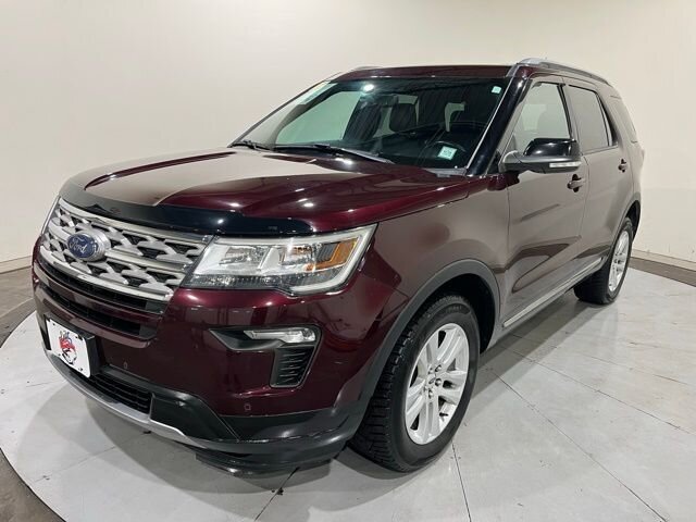 
								2018 Ford Explorer XLT w/ Apple Car Play and Navigation full									