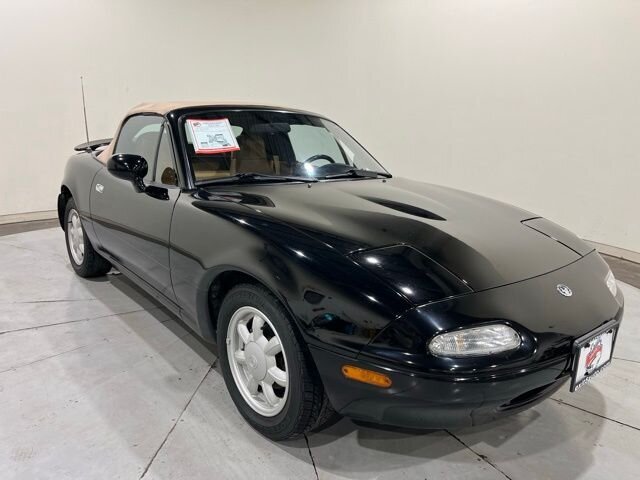 
								1993 Mazda MX-5 Miata Base full									