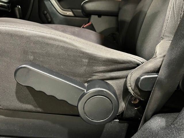 
								2014 Jeep Wrangler Sport full									