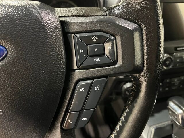 
								2019 Ford F-150 XLT full									