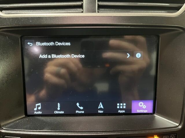 
								2018 Ford Explorer XLT w/ Apple Car Play and Navigation full									