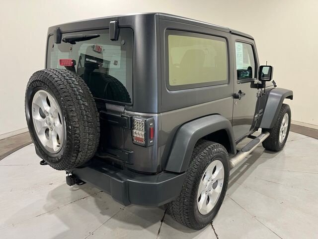 
								2014 Jeep Wrangler Sport full									