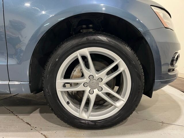 
								2017 Audi Q5 2.0T Premium Plus quattro full									