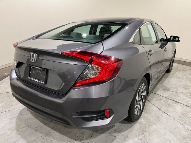
								2016 Honda Civic EX full									