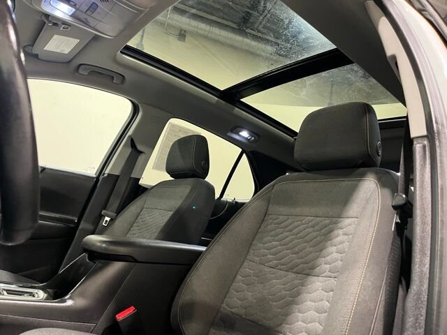 
								2018 Chevrolet Equinox LT full									