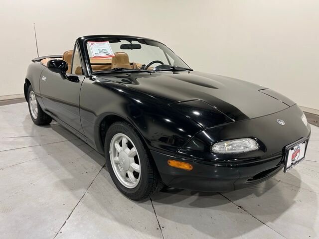 
								1993 Mazda MX-5 Miata Base full									