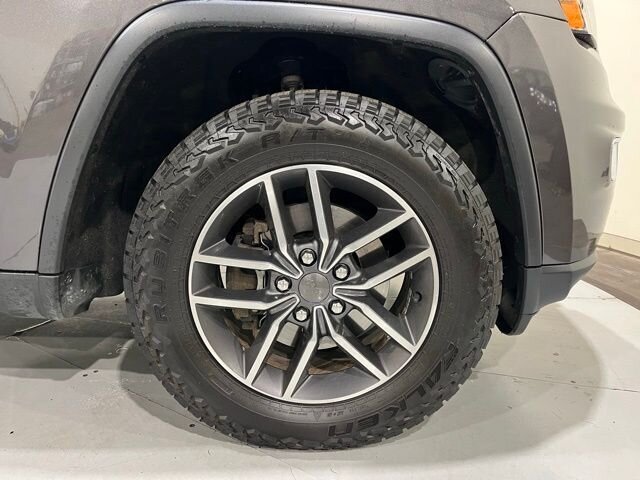 
								2019 Jeep Grand Cherokee Limited full									