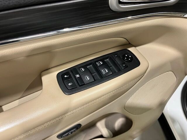 
								2019 Jeep Grand Cherokee Limited full									