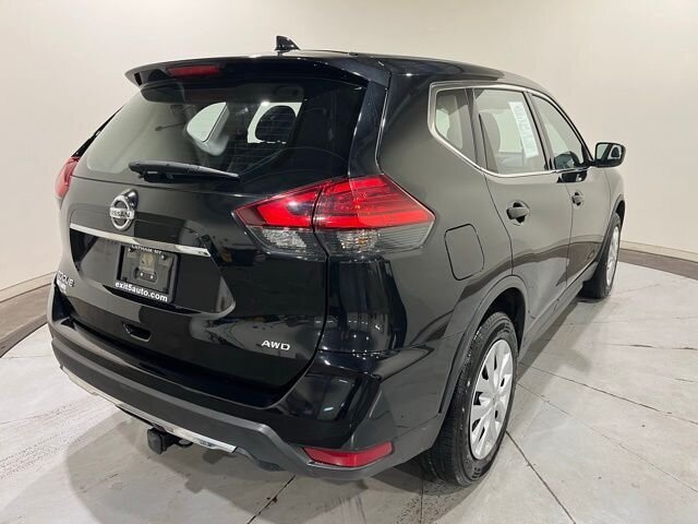 
								2017 Nissan Rogue S full									