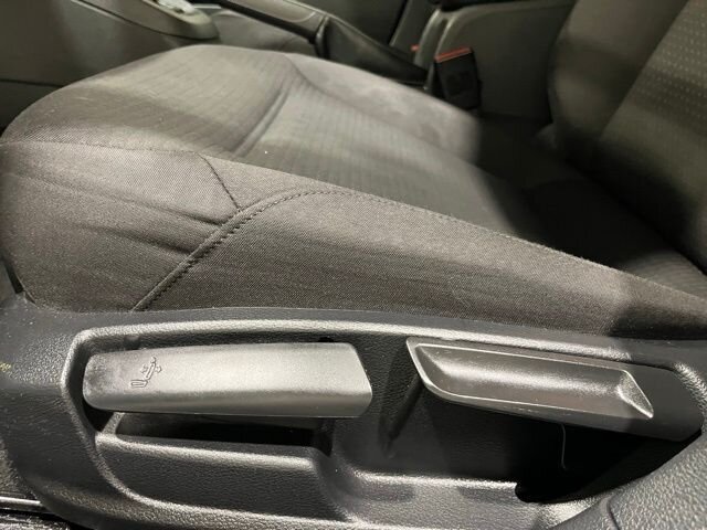 
								2015 Volkswagen Jetta 1.8T SE full									