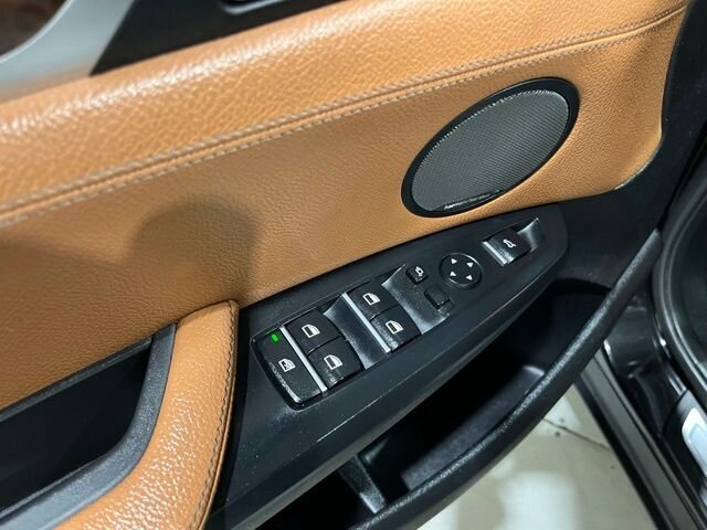 
								2017 BMW X3 xDrive28i w/Navigation full									