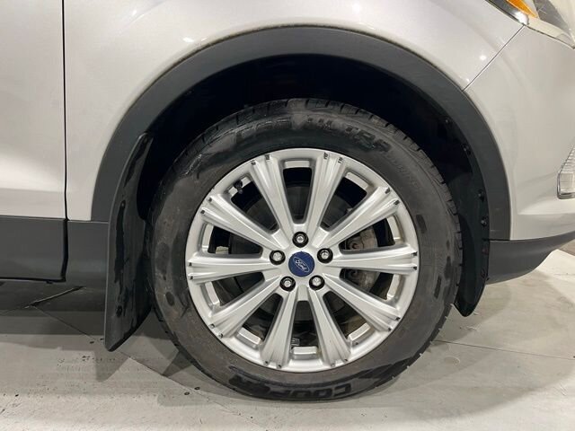 
								2017 Ford Escape Titanium w/ Navigation full									