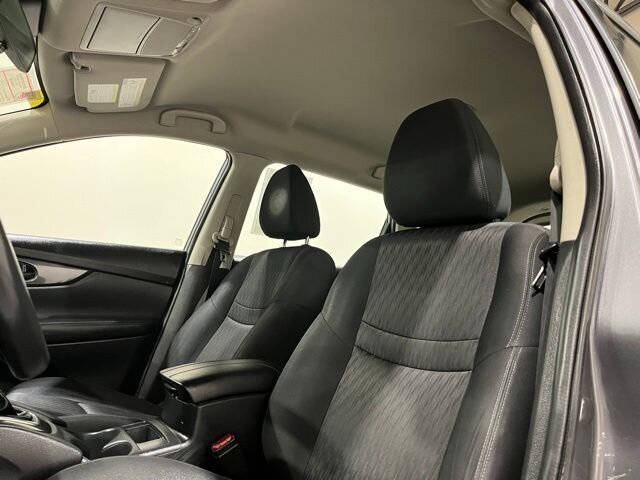 
								2019 Nissan Rogue S full									