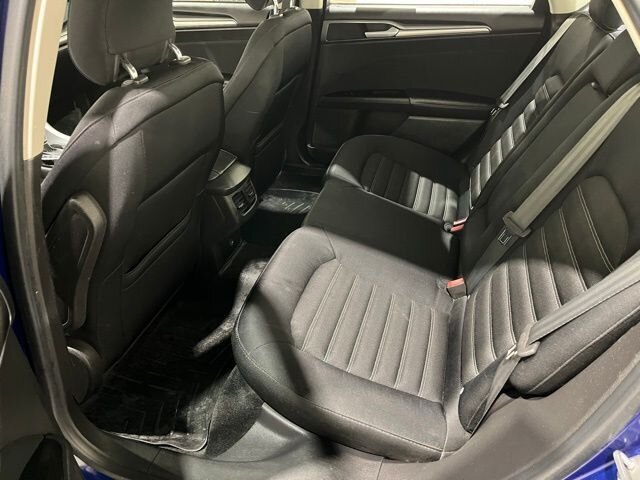 
								2014 Ford Fusion SE full									