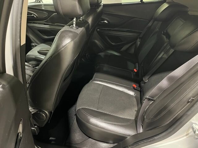 
								2017 Buick Encore Preferred full									