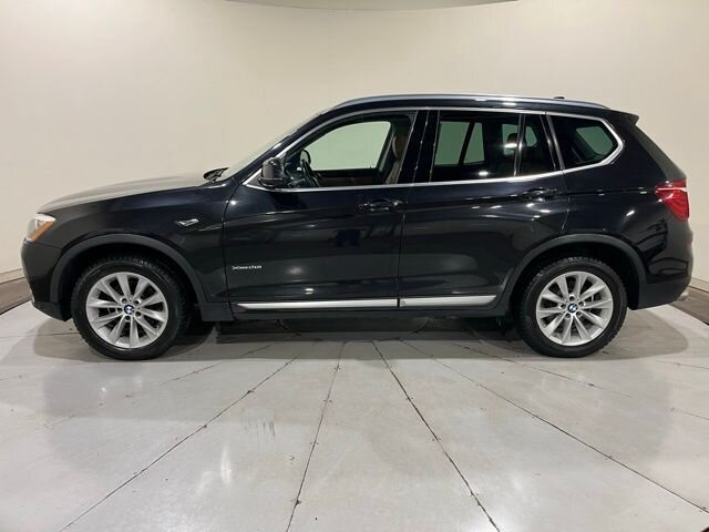 
								2017 BMW X3 xDrive28i w/Navigation full									