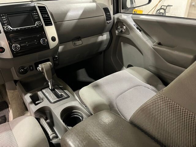 
								2017 Nissan Frontier SV full									