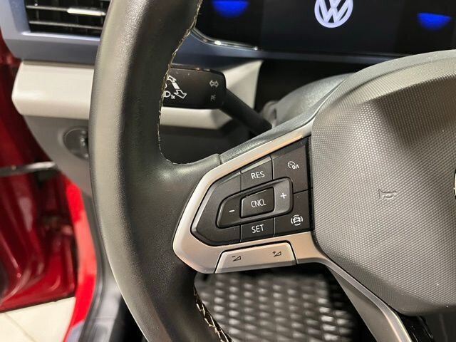 
								2022 Volkswagen Taos 1.5T SE w/Apple Car Play full									