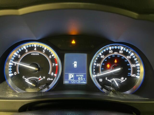 
								2015 Toyota Highlander LE Plus V6 full									