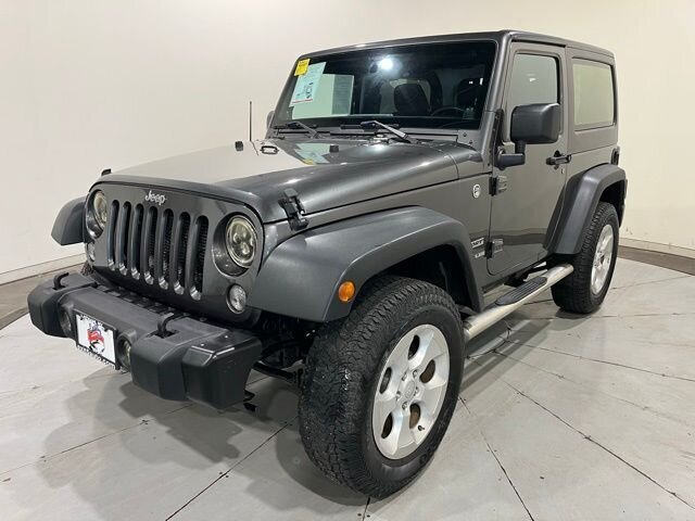 
								2014 Jeep Wrangler Sport full									