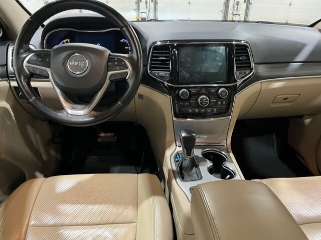 
								2019 Jeep Grand Cherokee Limited full									