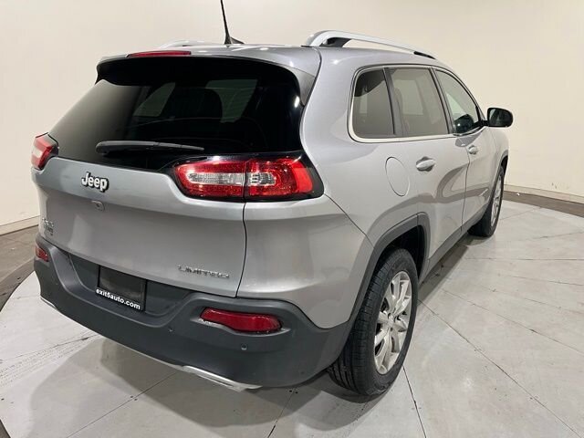 
								2018 Jeep Cherokee Limited full									