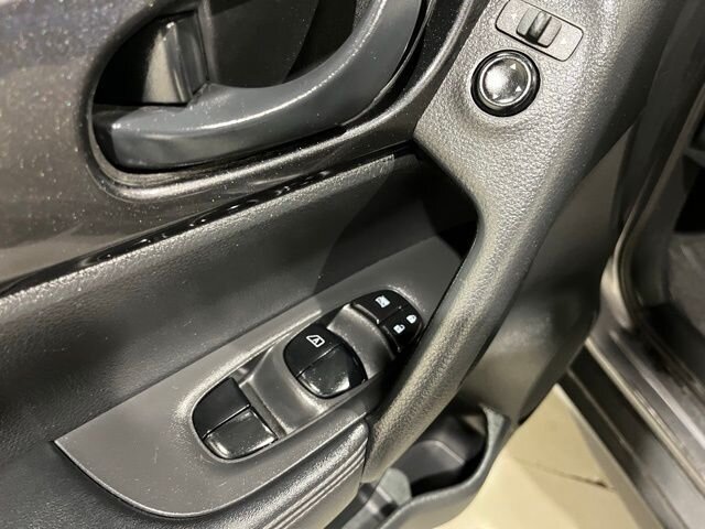 
								2019 Nissan Rogue S full									