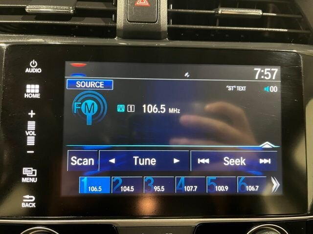 
								2016 Honda Civic EX full									