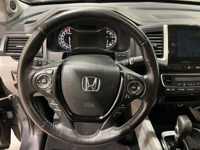 
								2018 Honda Ridgeline RTL-E w/ Apple Car Play full									