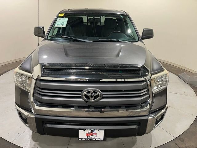 
								2014 Toyota Tundra SR5 full									