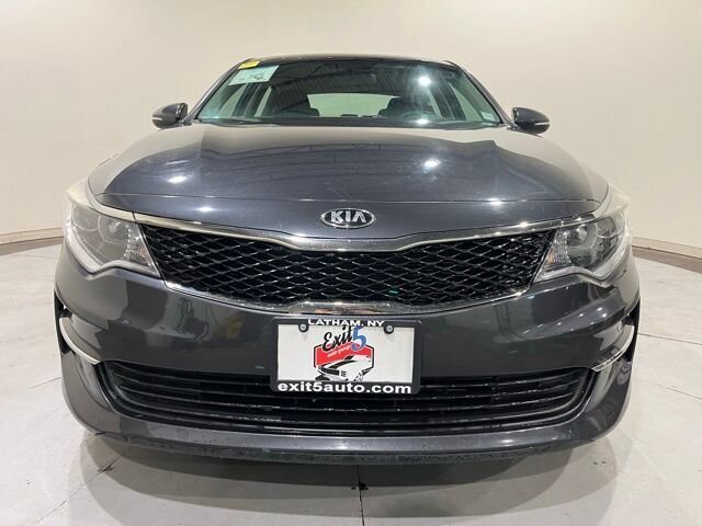 
								2017 Kia Optima LX full									
