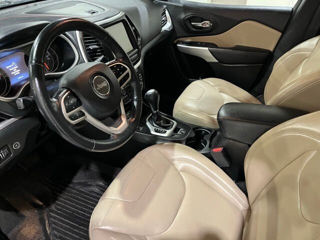 
								2018 Jeep Cherokee Limited full									