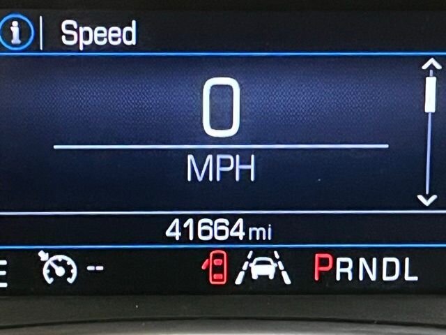 
								2021 Chevrolet Equinox LT w/ Apple Car Play full									