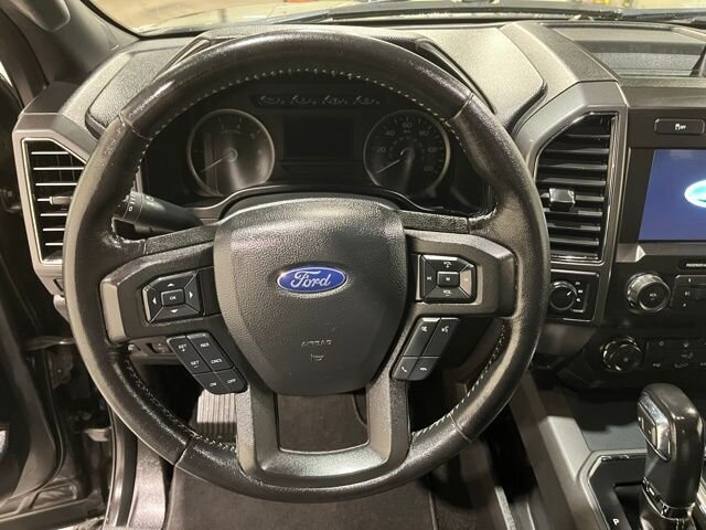 
								2019 Ford F-150 XLT full									