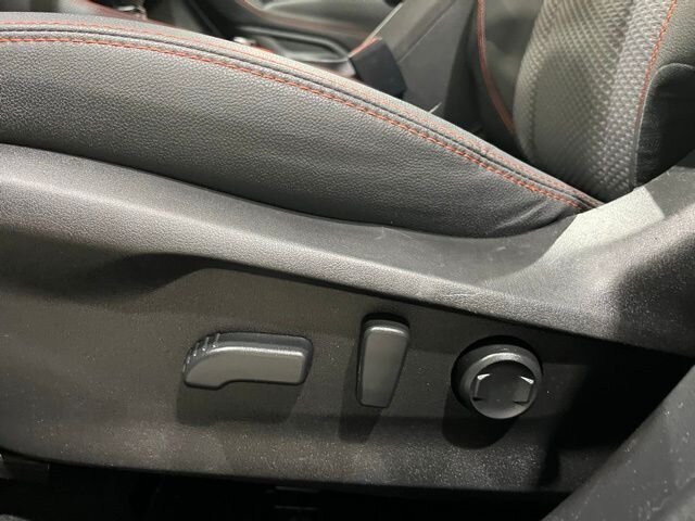 
								2020 Subaru Forester Sport w/ Apple Car Play full									