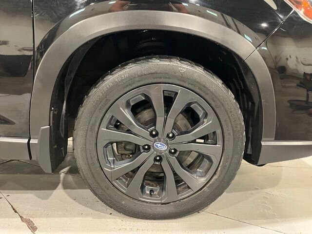 
								2020 Subaru Forester Sport w/ Apple Car Play full									