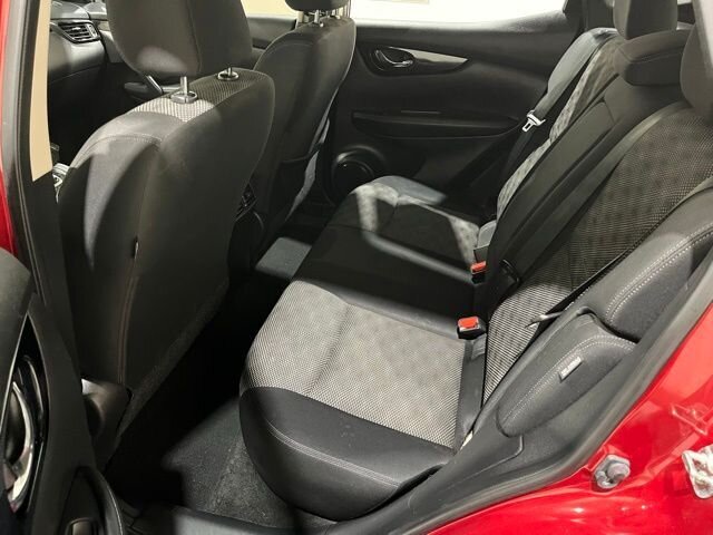 
								2020 Nissan Rogue Sport SV full									