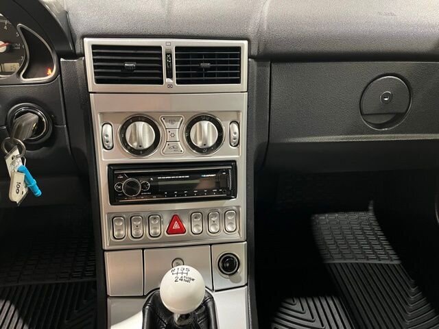 
								2005 Chrysler Crossfire Base full									