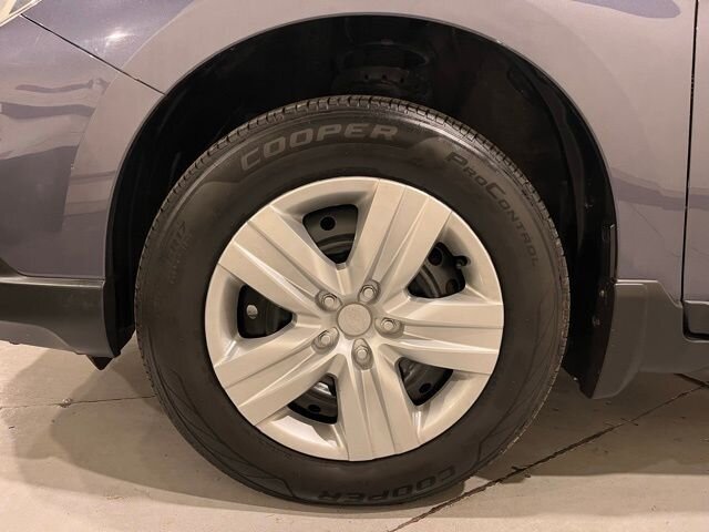 
								2015 Subaru Outback 2.5i full									